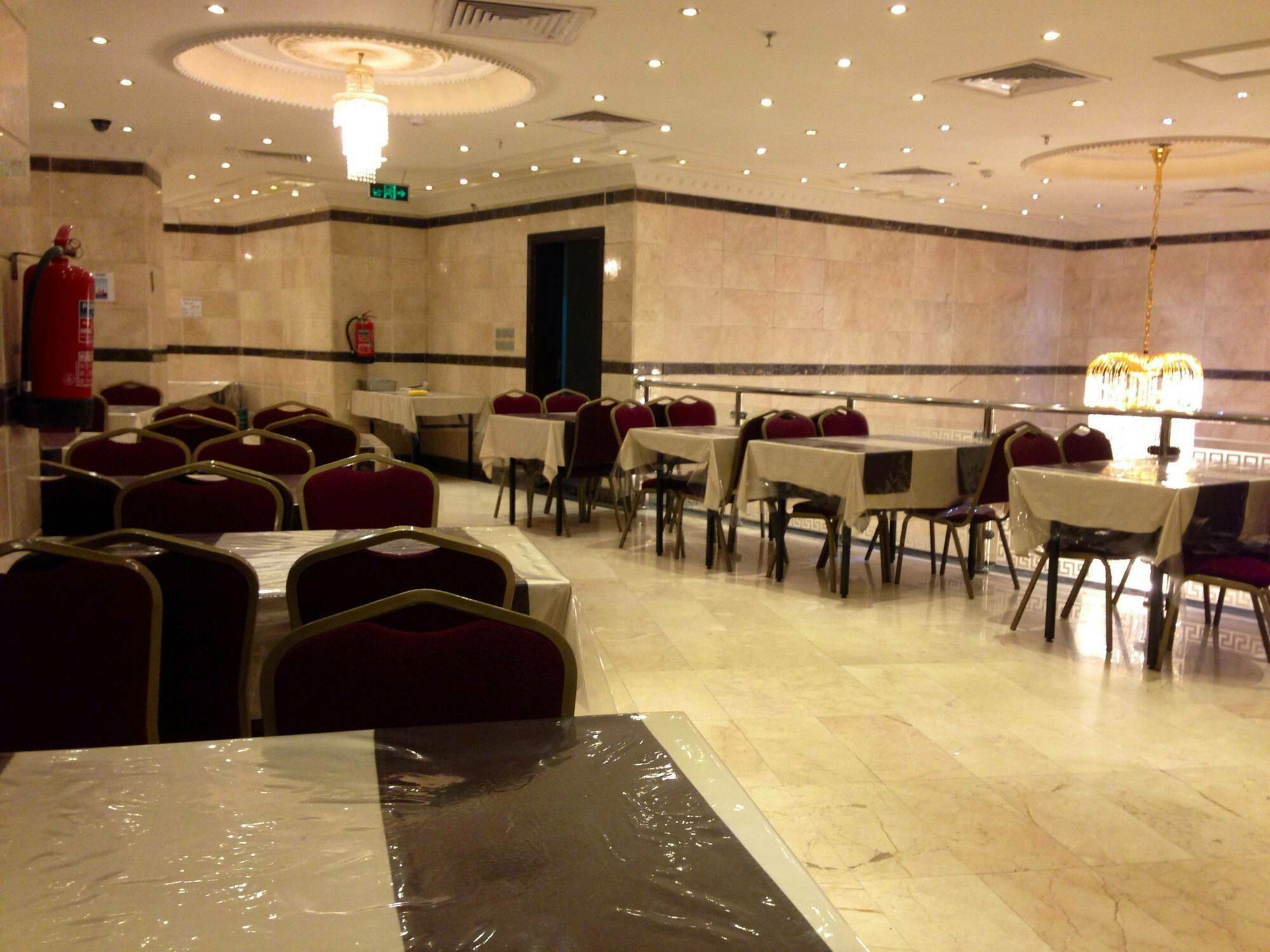 Qasr Al Azizia Hotel La Meca Exterior foto